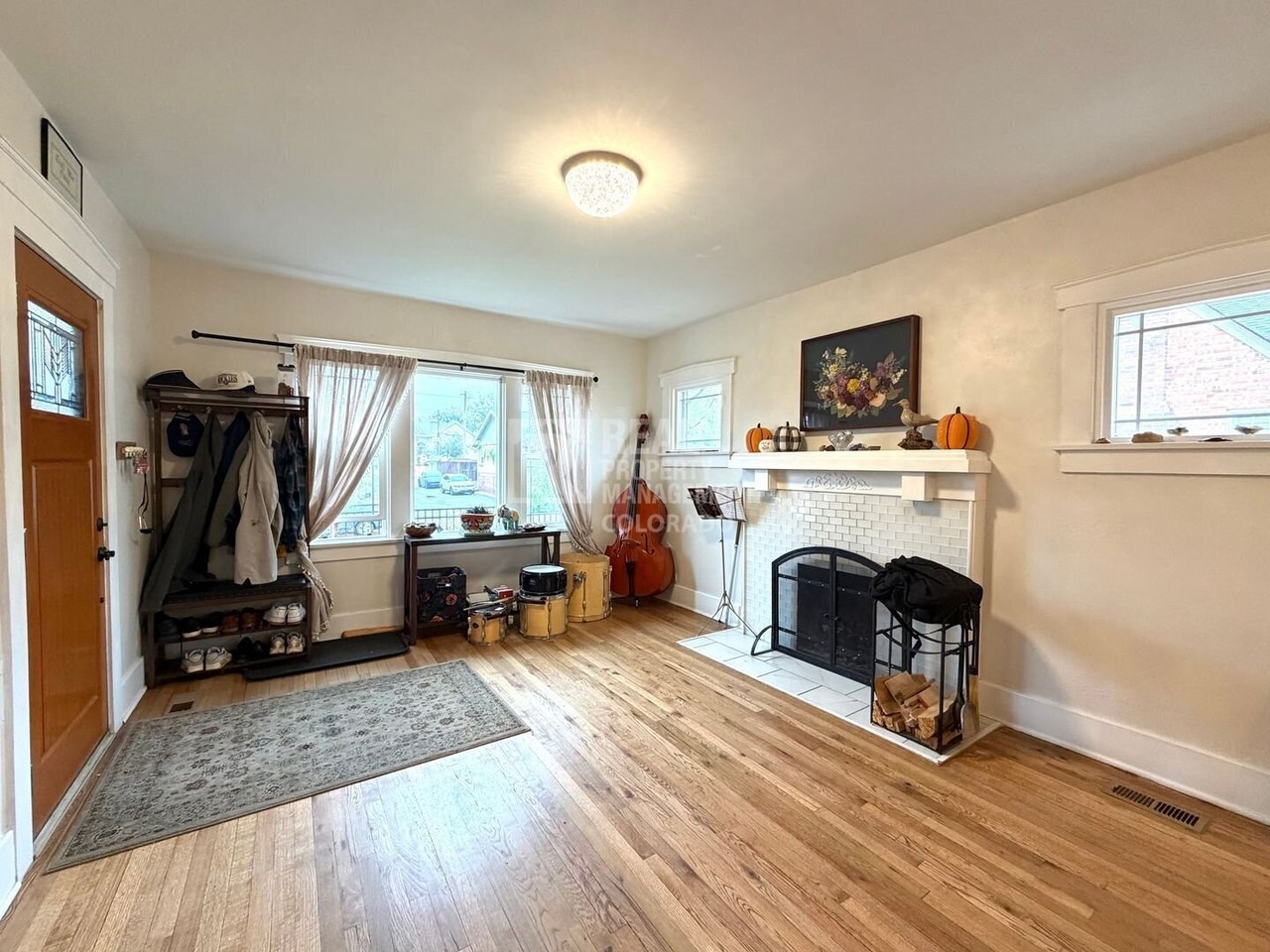 721 S Grant St - Photo 2 of 22