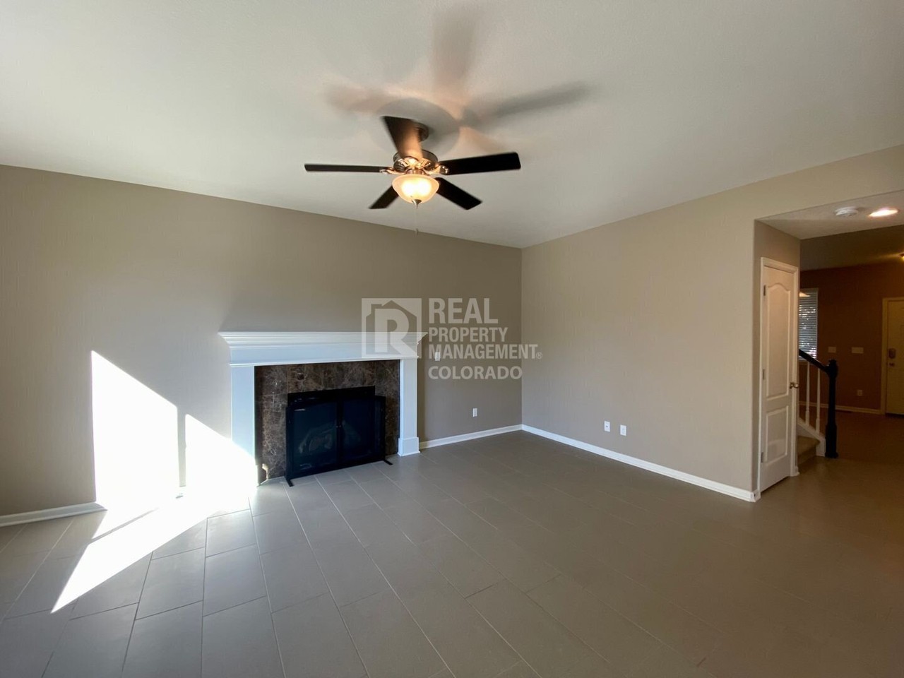 3372 E 140th Dr - Photo 5 of 40