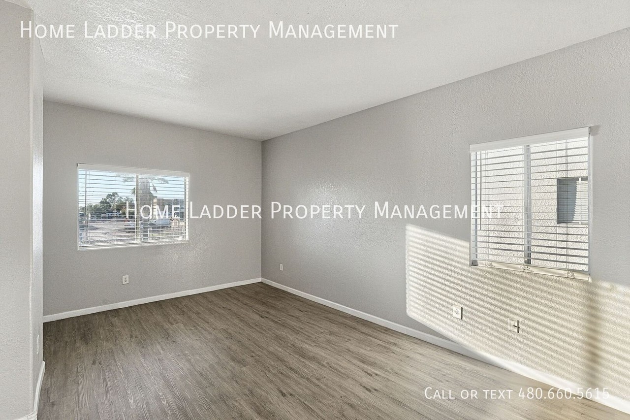 4959 S Park Ave #203 - Photo 5 of 22