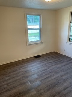 609 Hughes St #NA - Photo 2 of 2