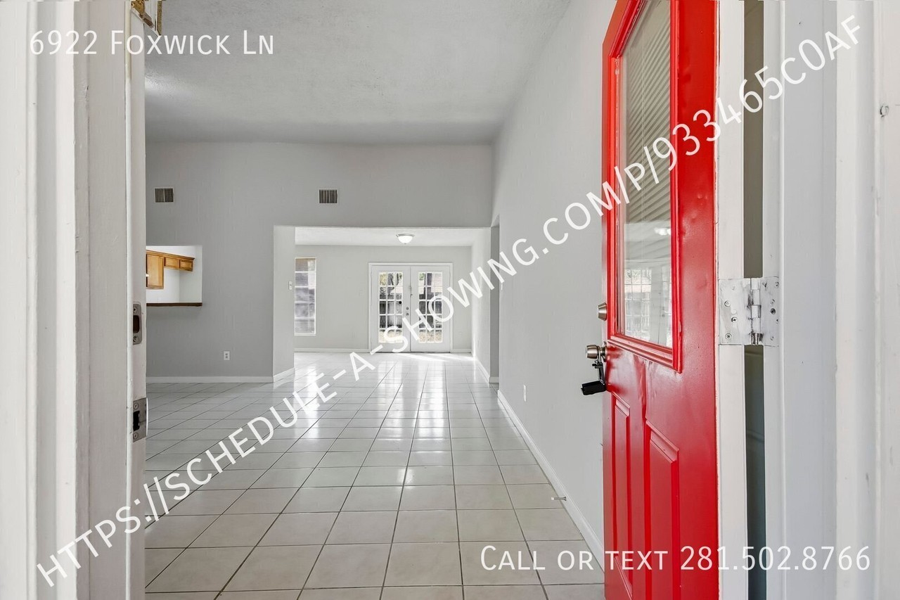 6922 Foxwick Ln - Photo 2 of 12