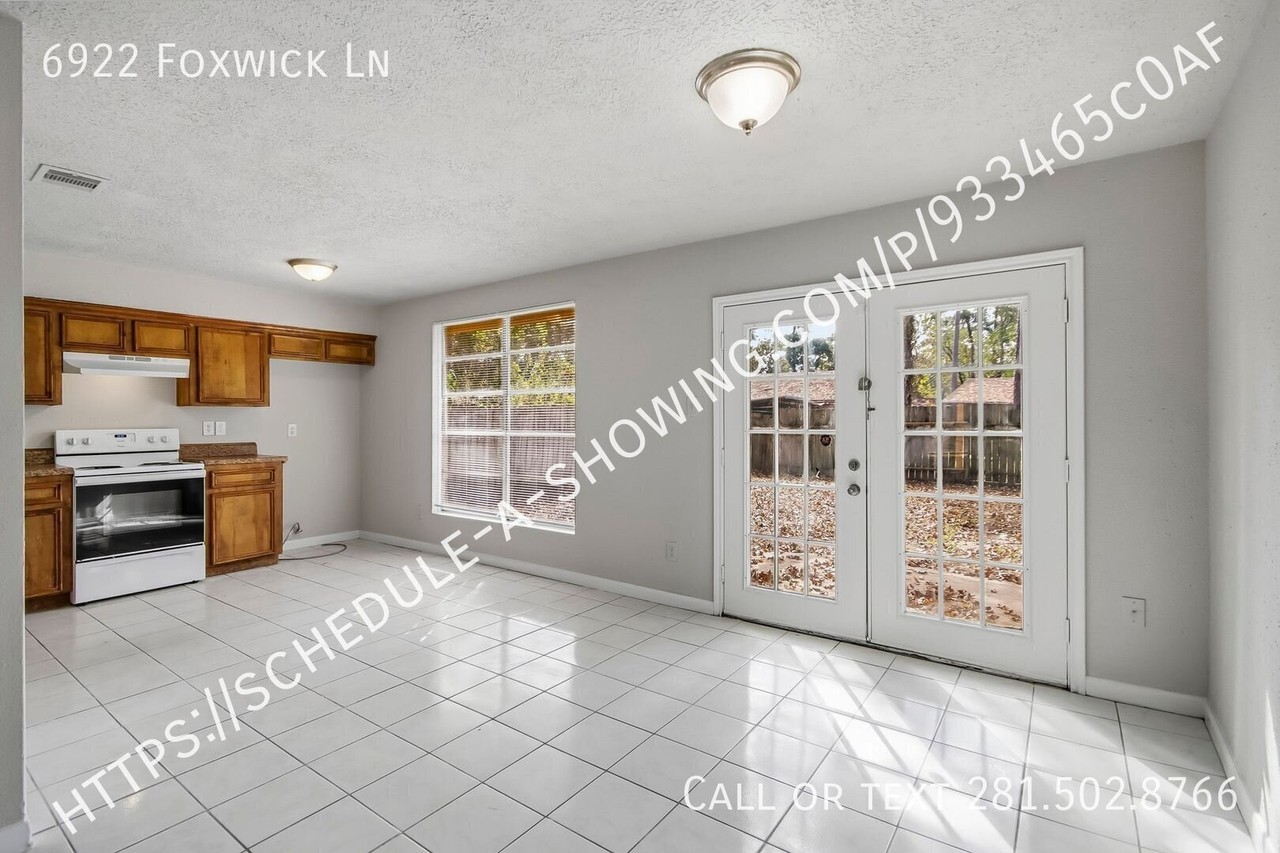 6922 Foxwick Ln - Photo 4 of 12