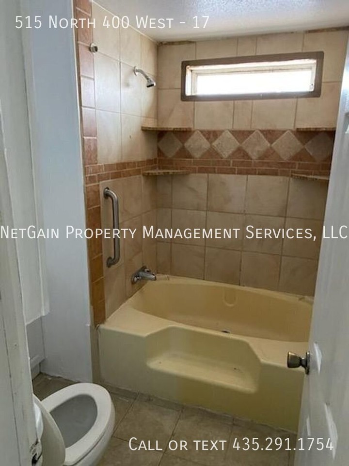 515 N 400 W #17 - Photo 3 of 6