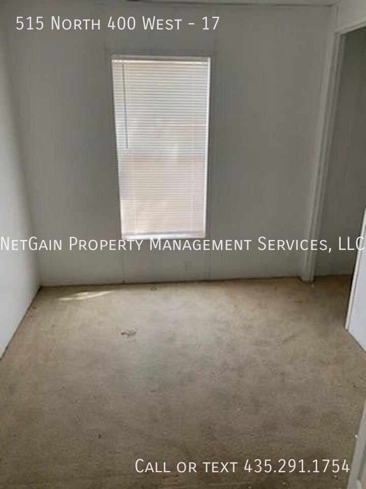 515 N 400 W #17 - Photo 5 of 6