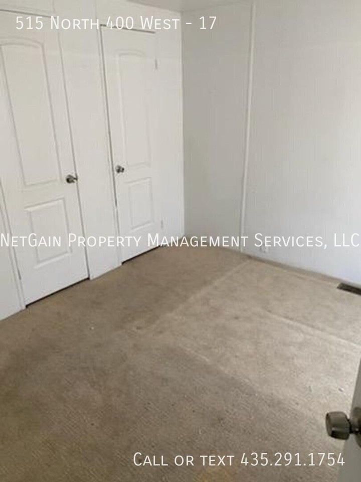 515 N 400 W #17 - Photo 6 of 6
