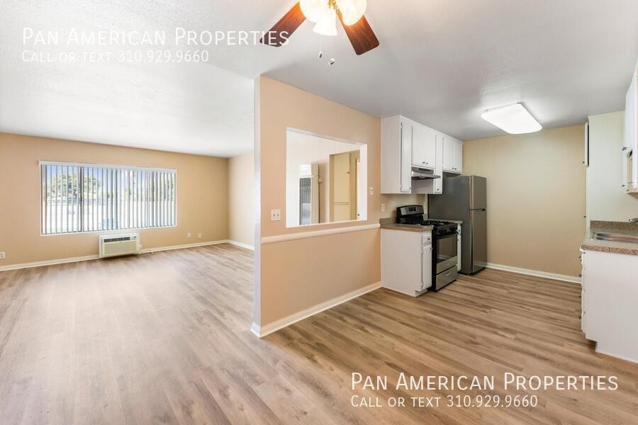 5690 Fullerton Ave #11