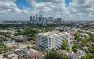 701 Richmond Ave #B - Photo 1 of 1
