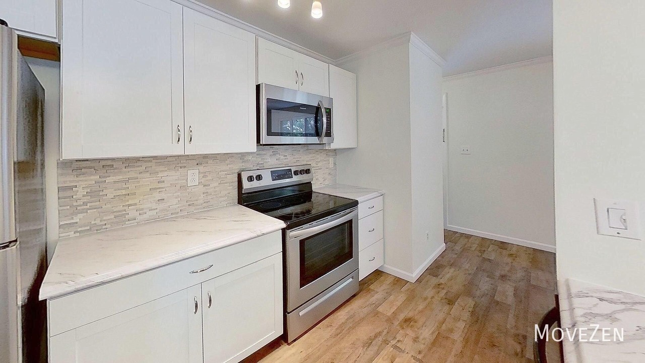 8250 Bald Ridge Dr - Photo 6 of 50