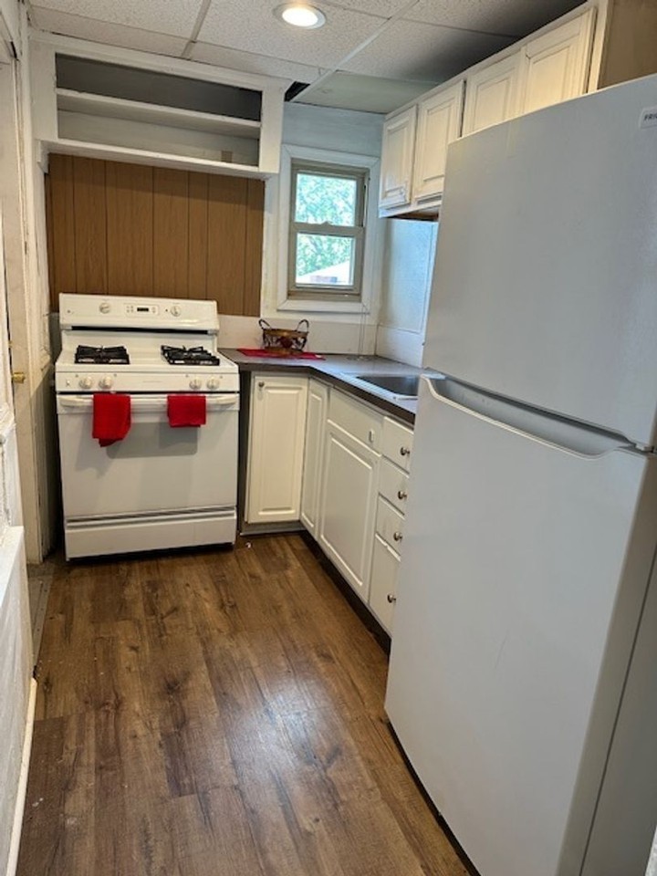 1935 Swatara St - Photo 5 of 14
