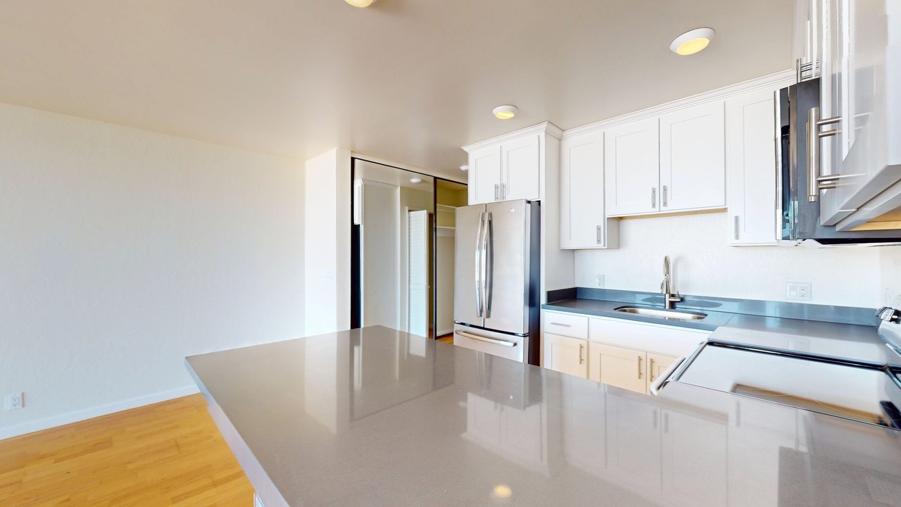 653 Kansas St #405 - Photo 5 of 22