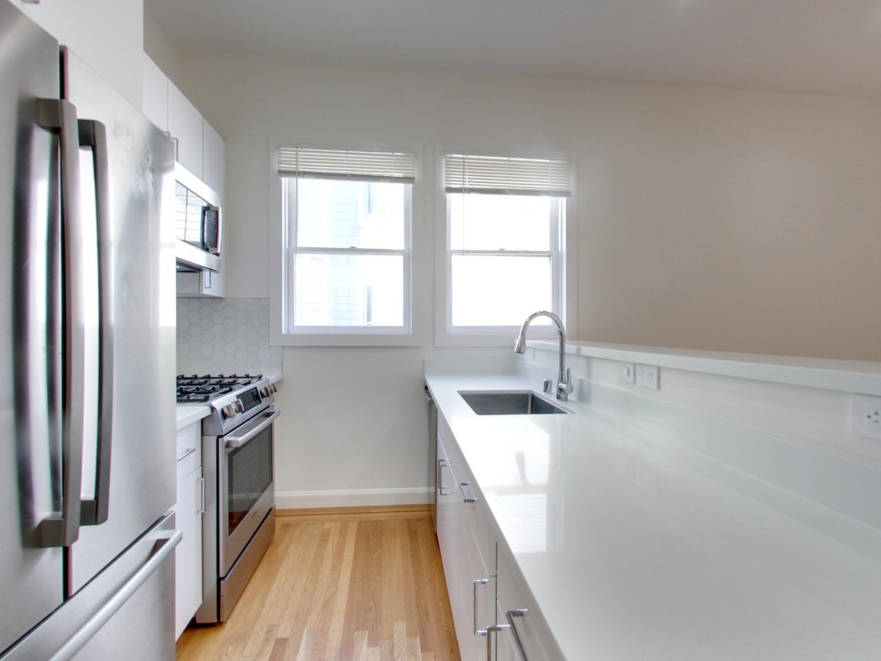 840 Greenwich St - Photo 5 of 23