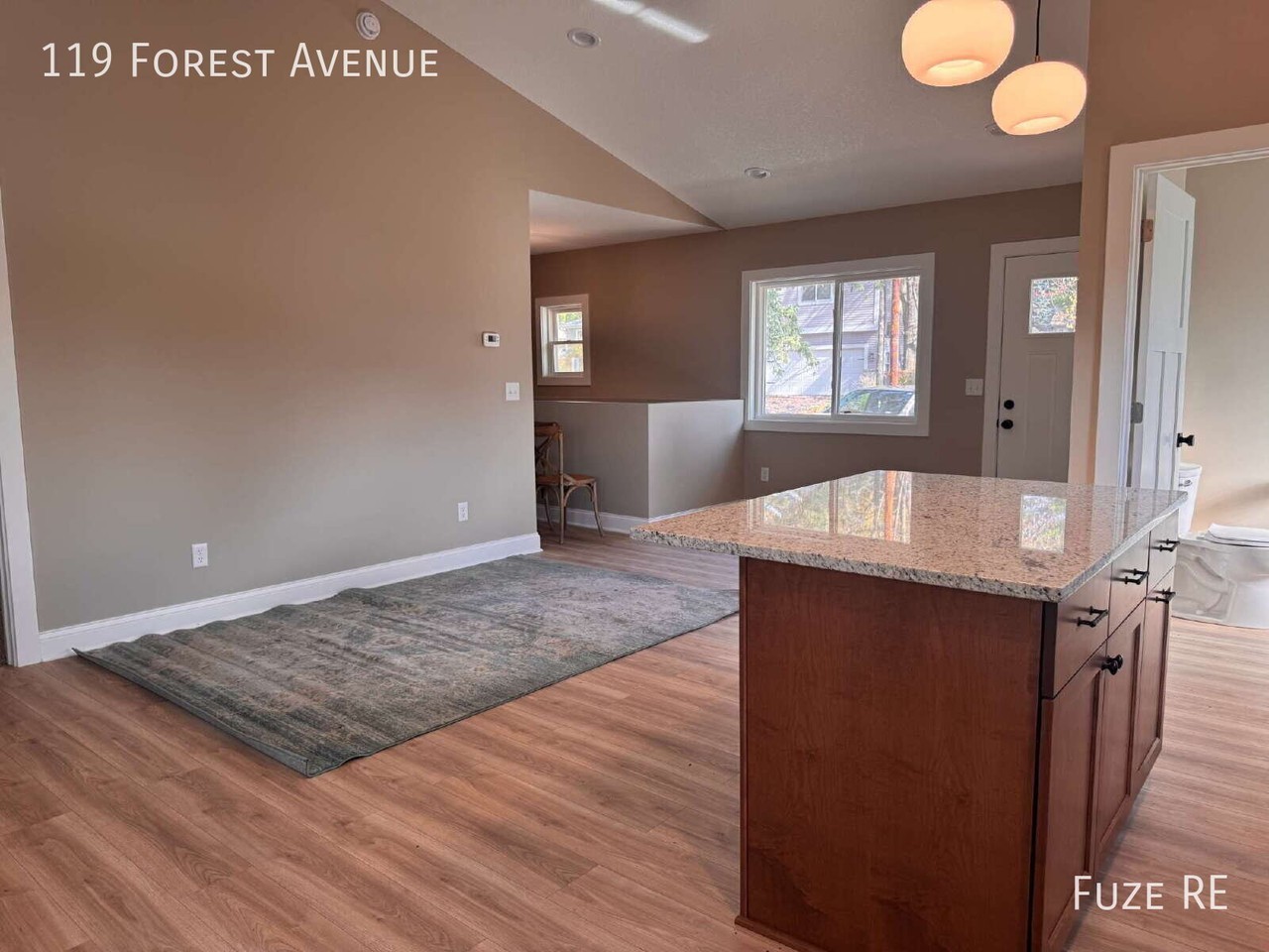 119 Forest Ave - Photo 6 of 23