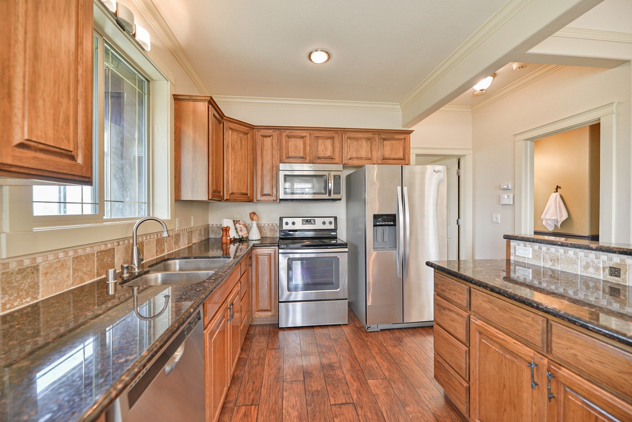 3724 W Grandview Ave - Photo 4 of 30