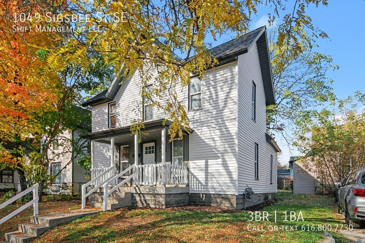 1049 Sigsbee St Se - Photo 2 of 15