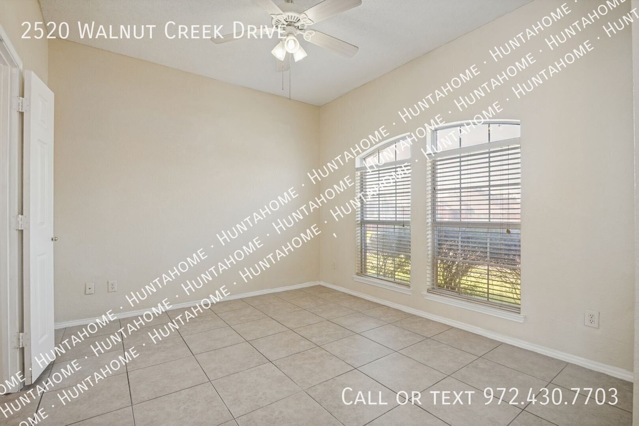 2520 Walnut Creek Dr - Photo 5 of 12