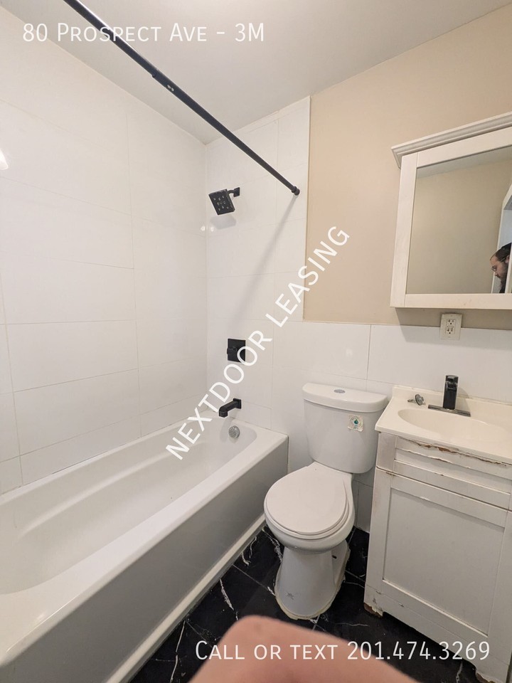 80 Prospect Ave #3M - Photo 3 of 10