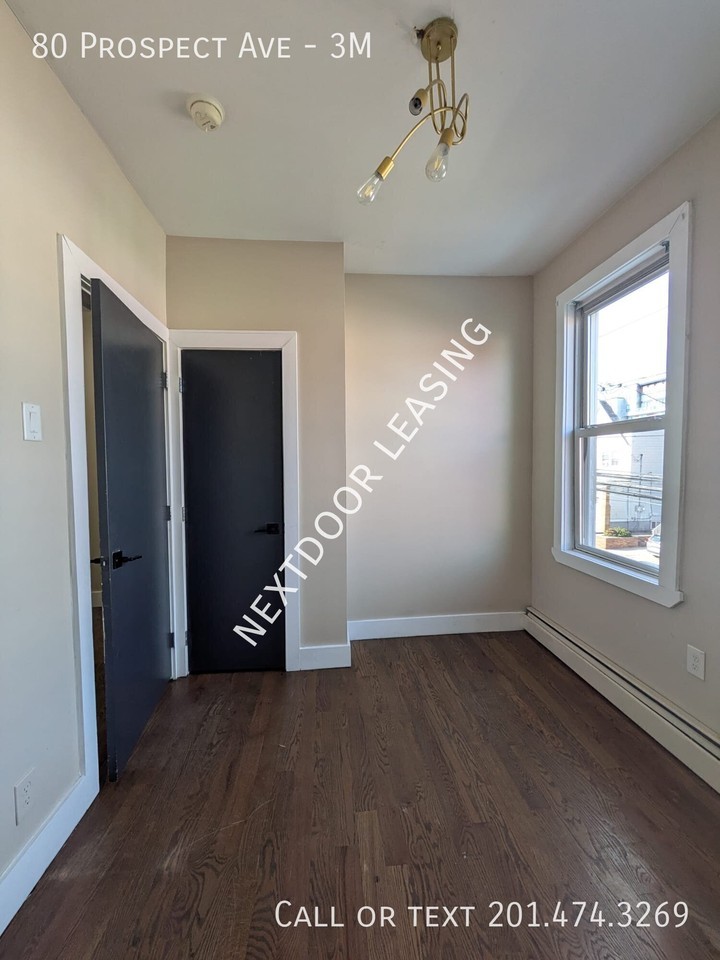 80 Prospect Ave #3M - Photo 6 of 10
