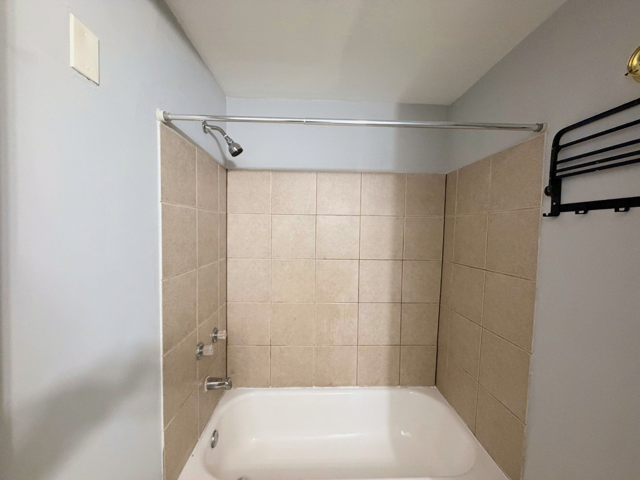 1422 Madison Ave #2 - Photo 3 of 16