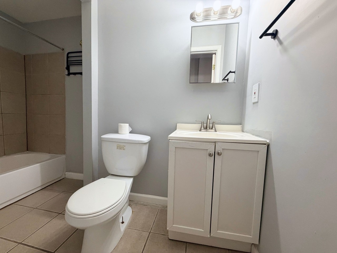 1422 Madison Ave #2 - Photo 4 of 16