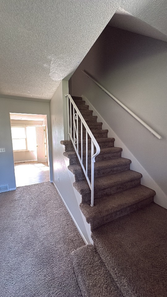 715 E Mckinley Ave - Photo 6 of 14