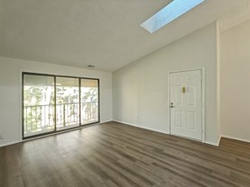 242 Colonial Ct - Photo 1 of 1