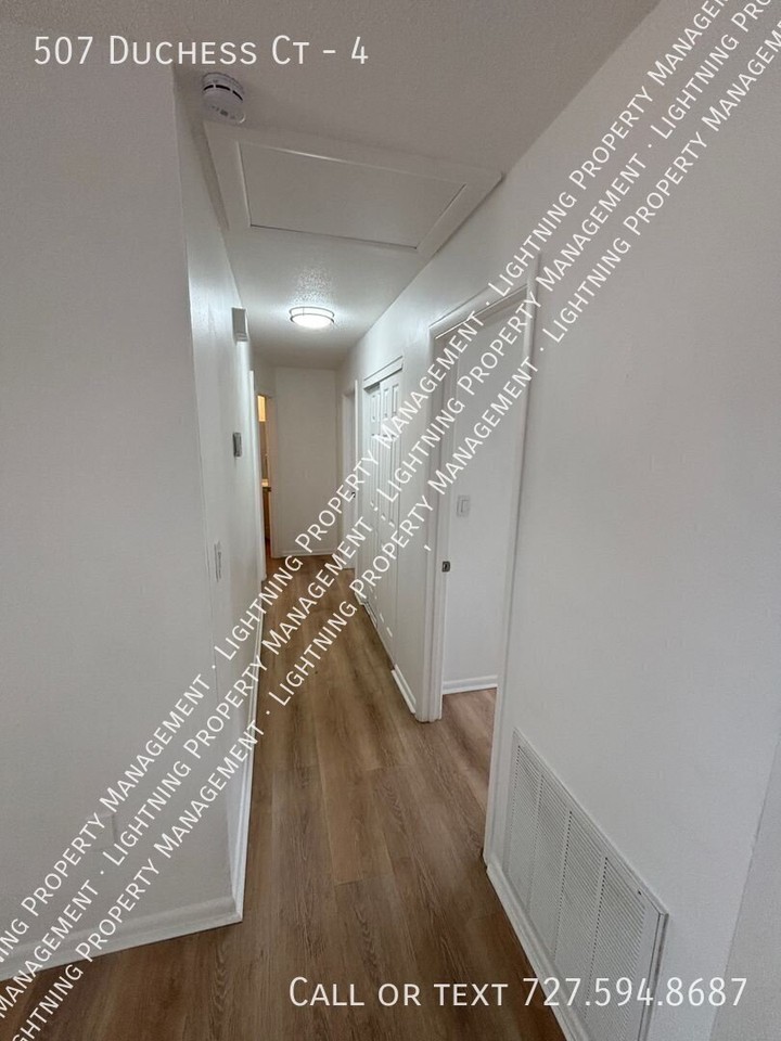 507 Duchess Ct #4 - Photo 5 of 23