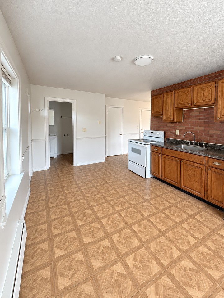 415 N Main St #3 - Photo 7 of 7
