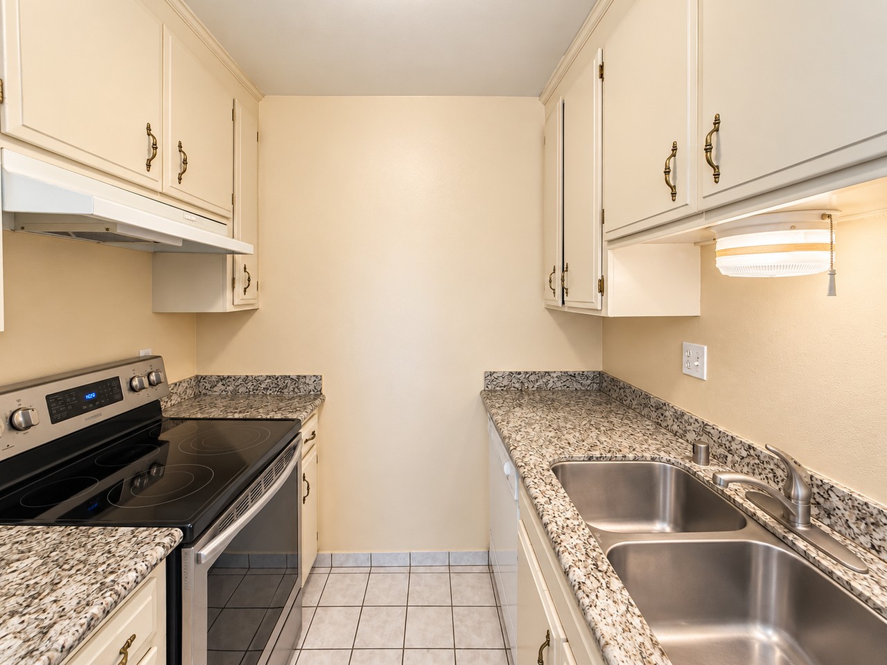 534 & 536 Humboldt Street #536-2 - Photo 4 of 11