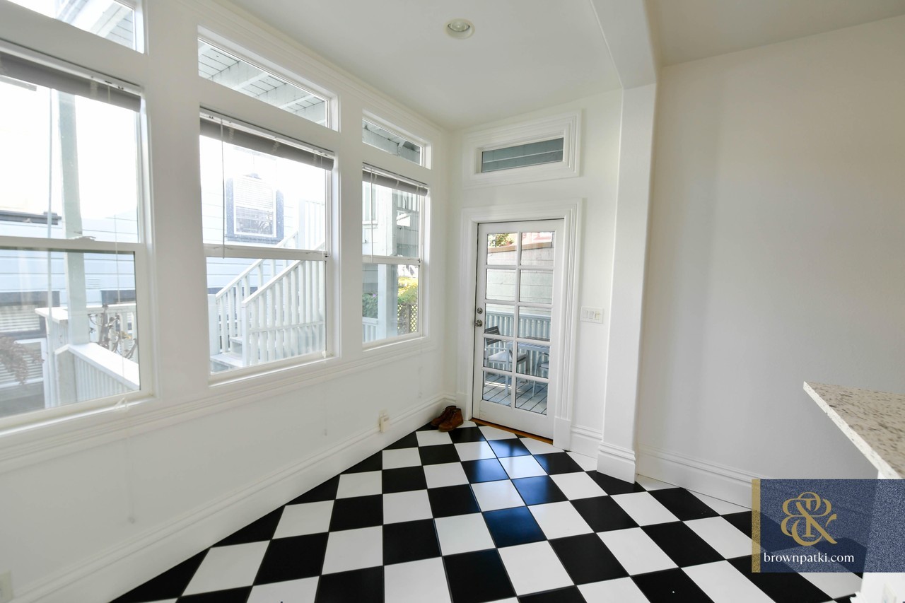 2529 Bryant St - Photo 6 of 18