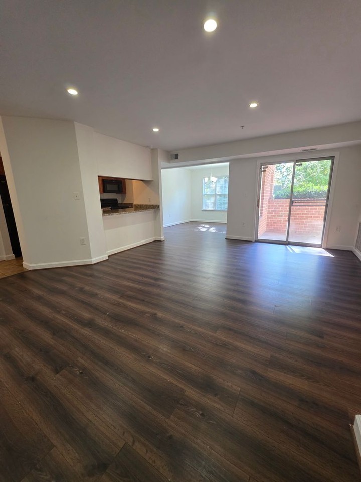 6900 Saint Ignatius Dr #103 - Photo 5 of 16