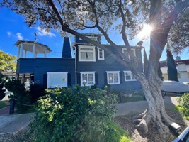 featured image of 703 Olive Ave