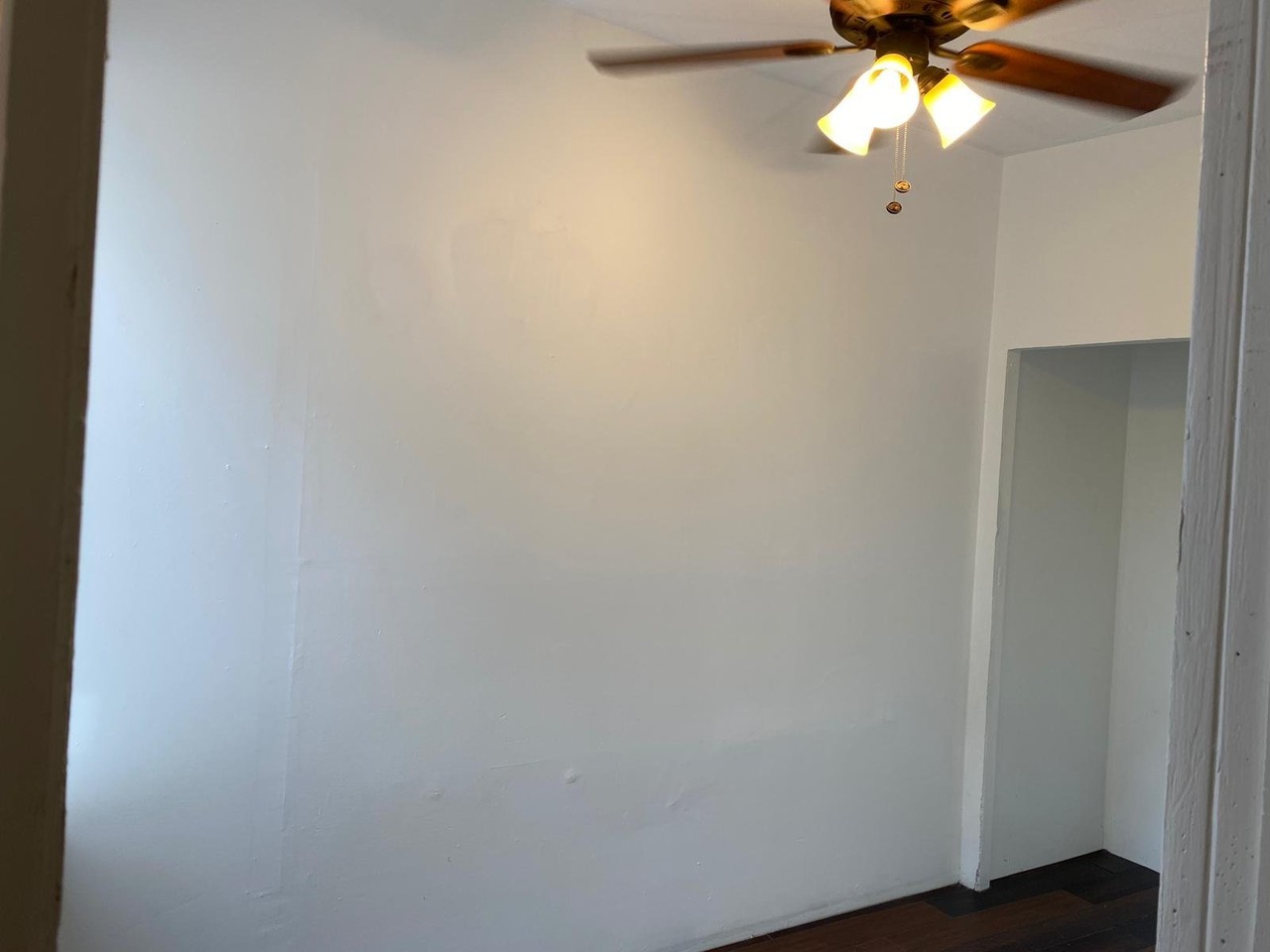 1946 Hart Ln - Photo 4 of 4