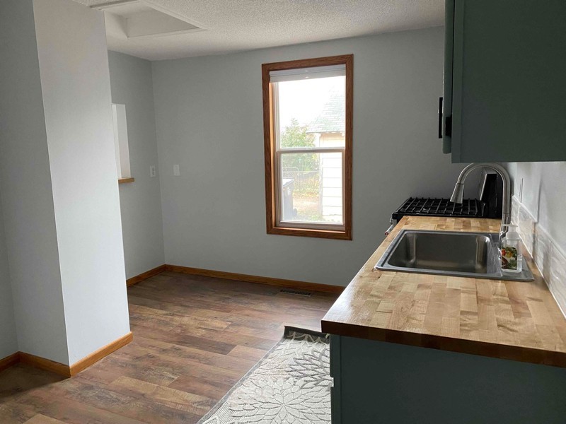 800 Palace Ave - Photo 5 of 18