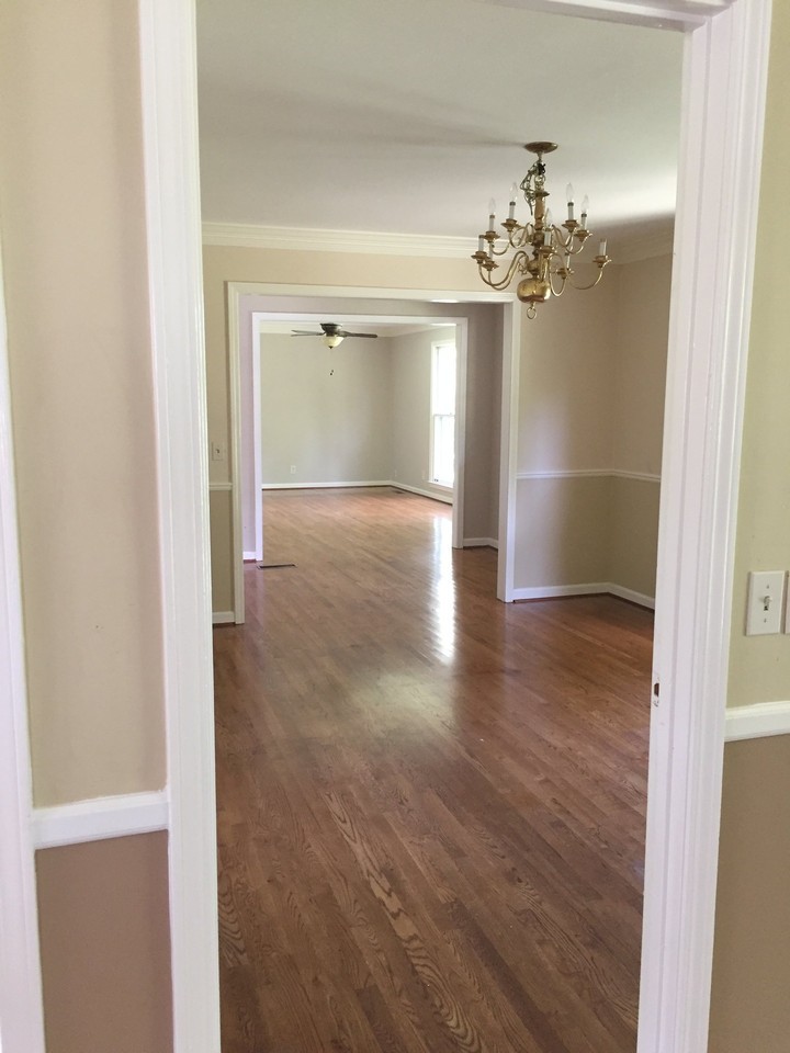 1003 Montpier Dr - Photo 3 of 6