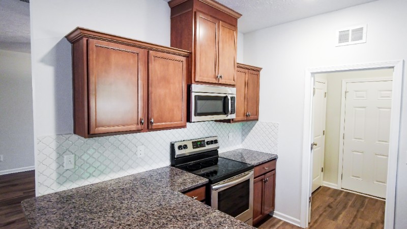 457 Martin Ave - Photo 6 of 23