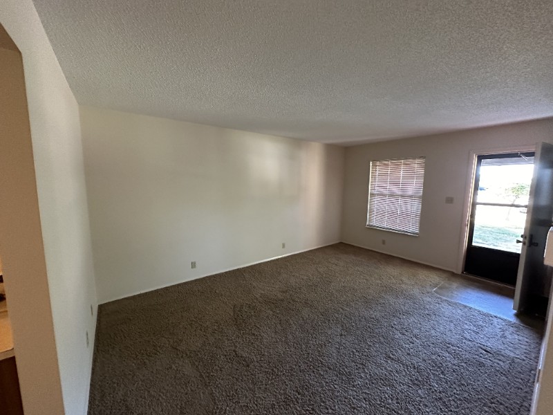 624 Cumberland Dr #610 - Photo 6 of 14