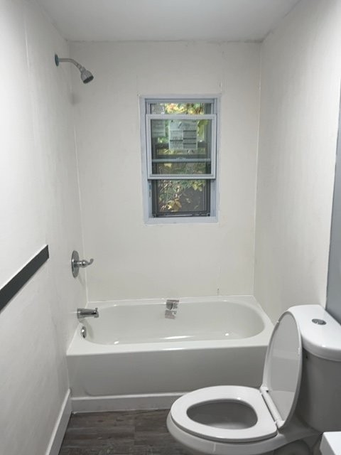 121 Fairfield Ave #1 - Photo 3 of 7