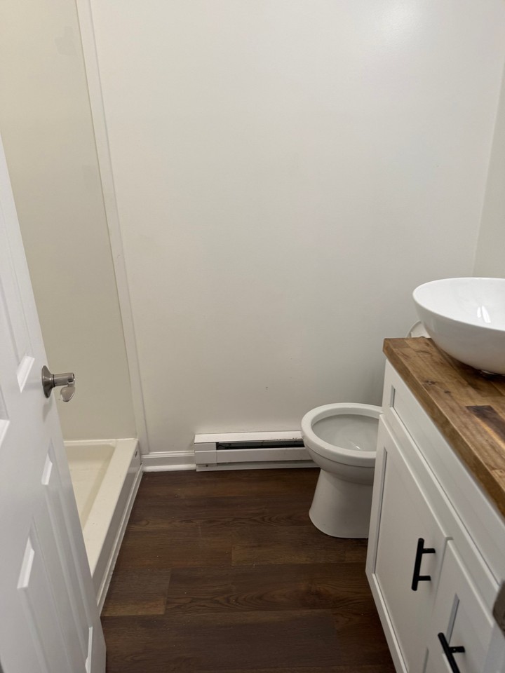 47 Atkinson St #49-3 - Photo 3 of 12