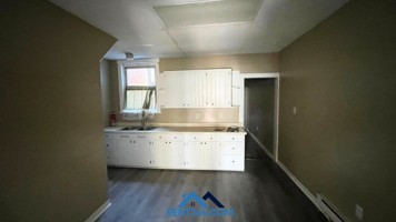 featured image of 929 Centre St