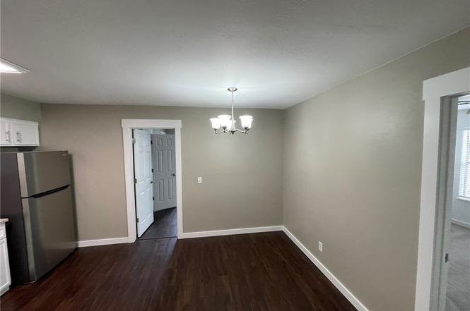 3409 W Wood St - Photo 2 of 15