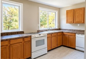 505 E Walnut St - Photo 1 of 1