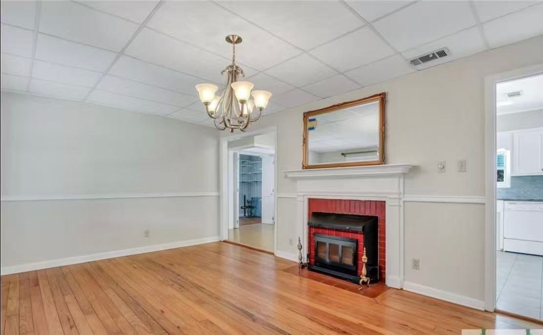 204 Appleby Rd #A - Photo 3 of 11