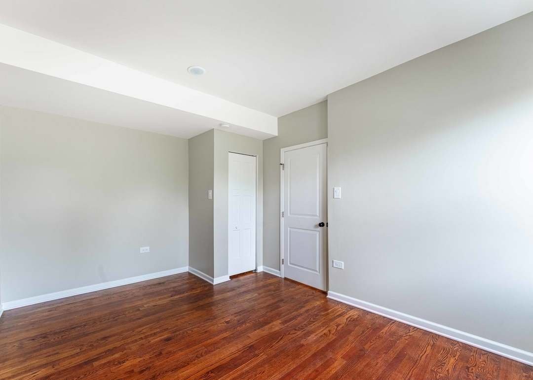 1908 W Marquette Rd #2E - Photo 3 of 20