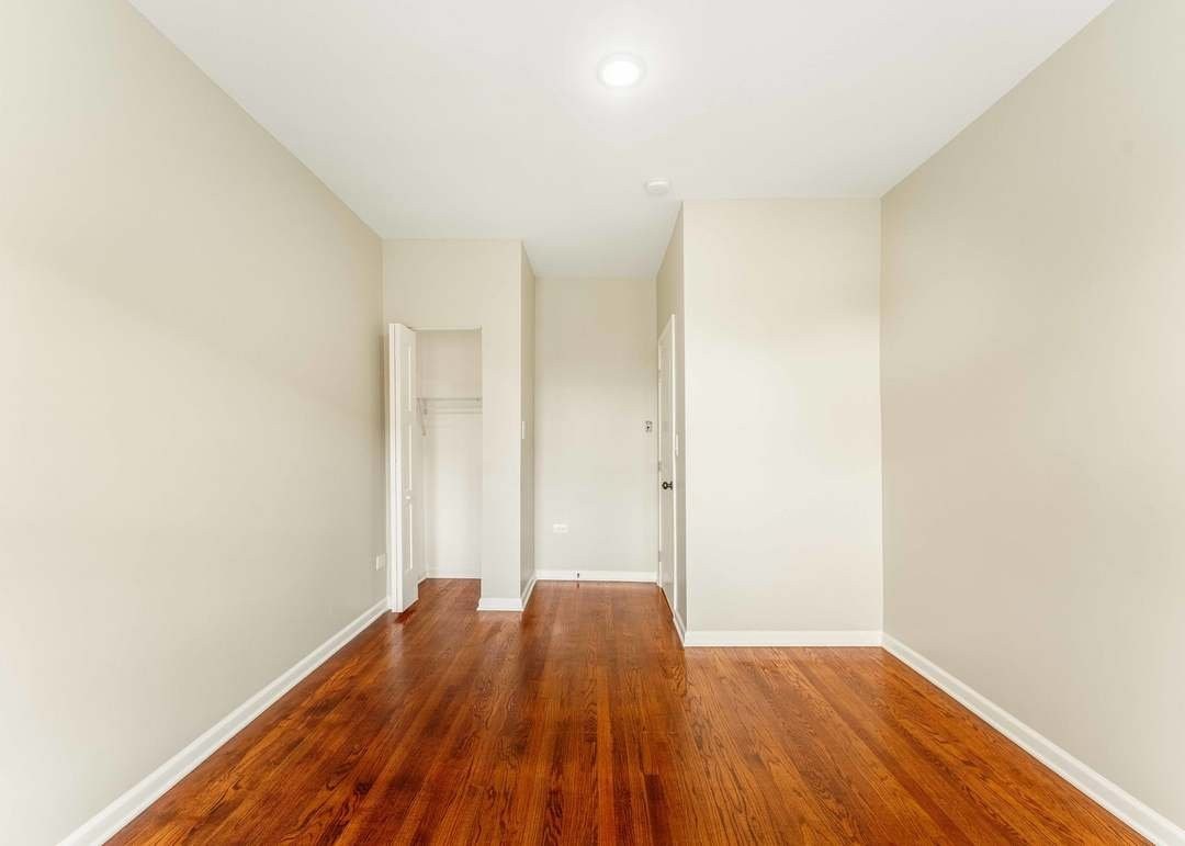 1908 W Marquette Rd #2E - Photo 4 of 20