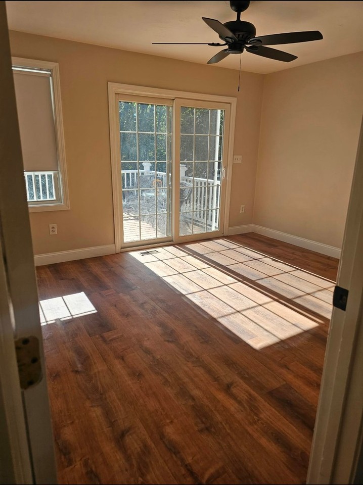 129 Thatcher St #1 - Photo 6 of 20