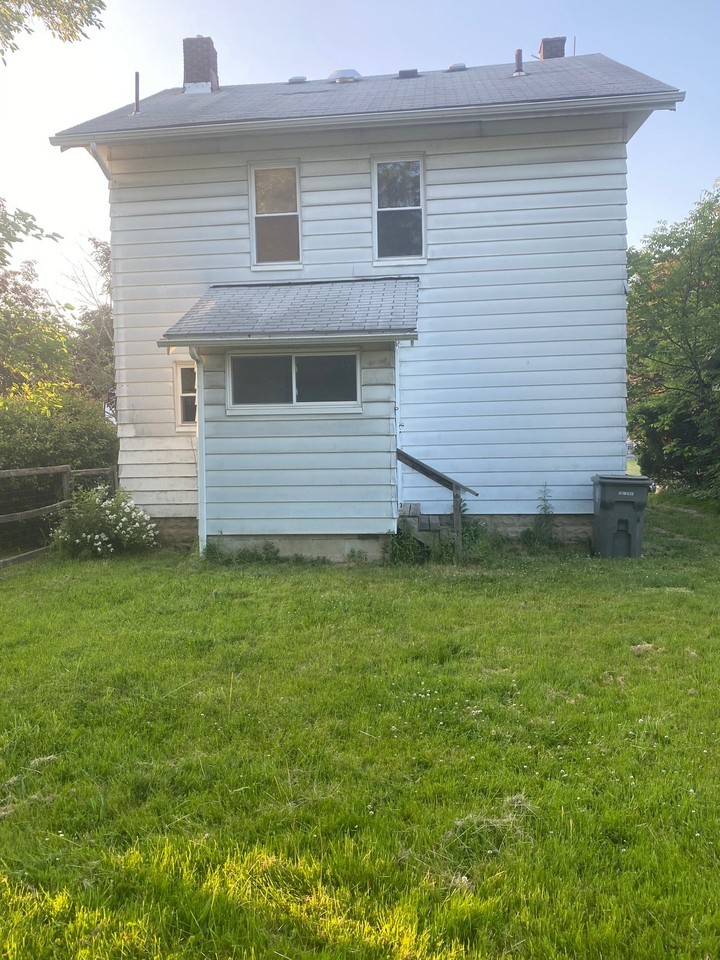 621 Pasadena Ave - Photo 3 of 14