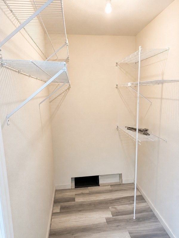 12011 Bell Ave #A2 - Photo 7 of 9