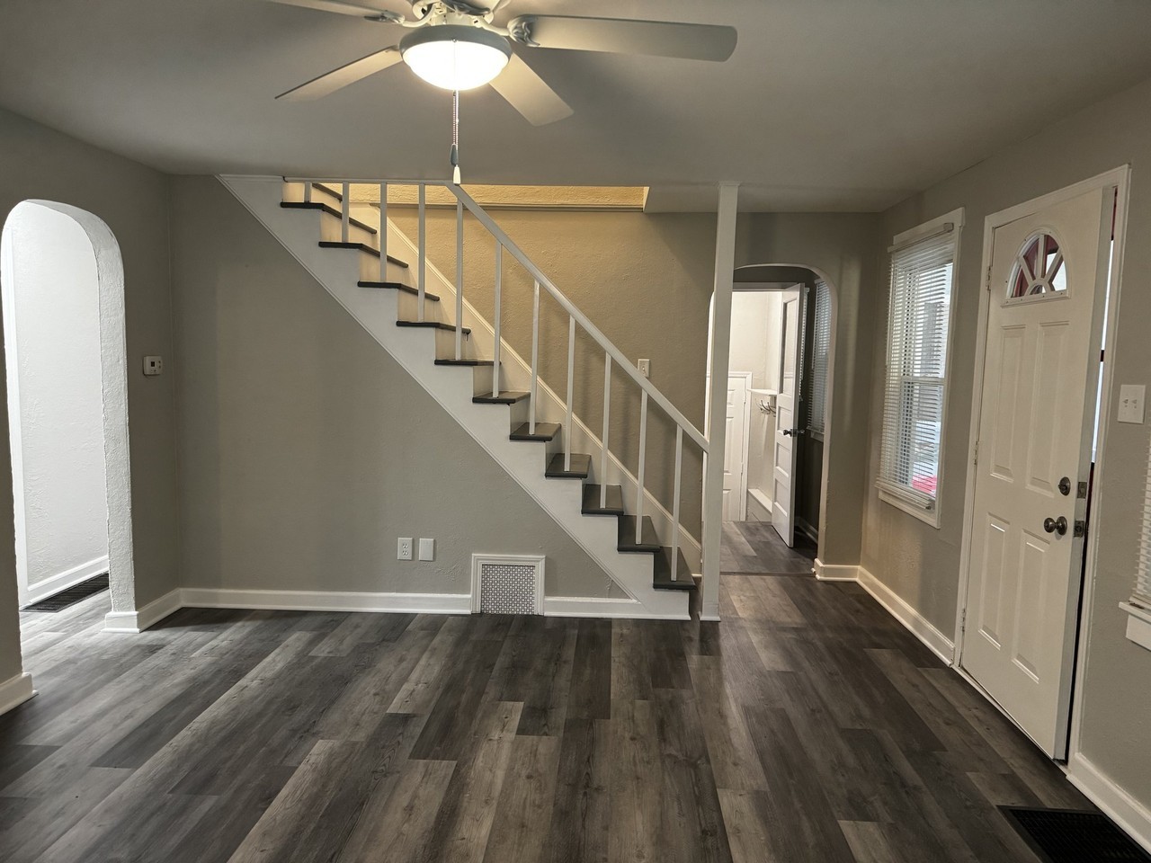 326 Triggs Ave - Photo 4 of 18