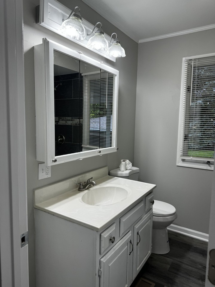 326 Triggs Ave - Photo 7 of 18