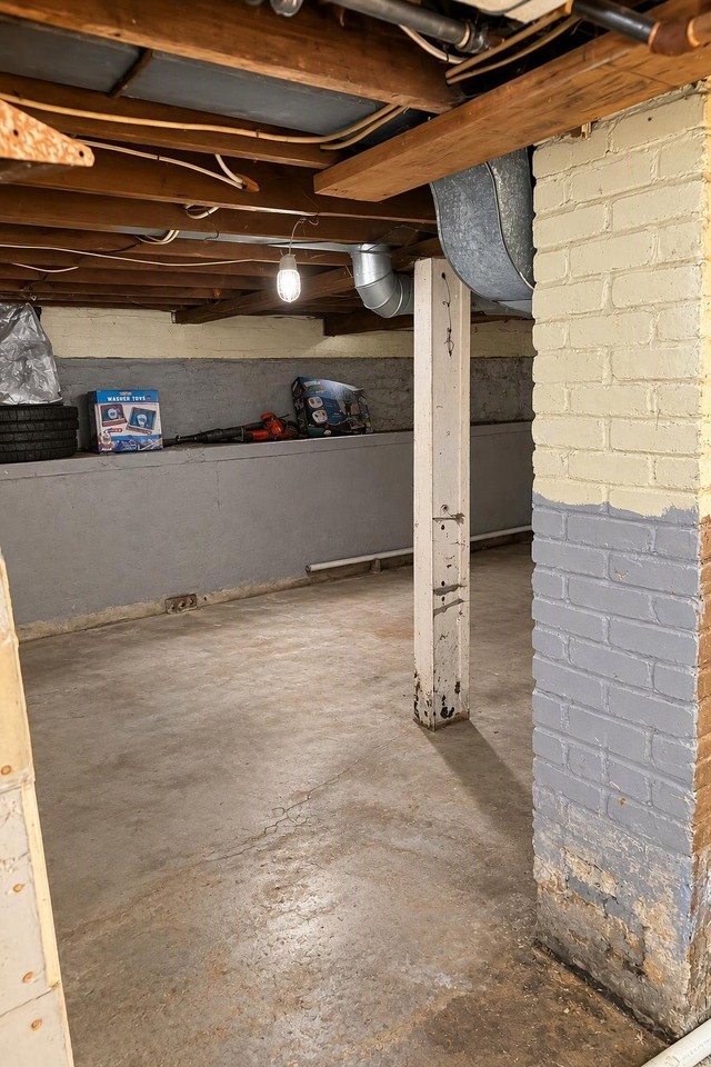 749 E Austin Ave - Photo 7 of 20
